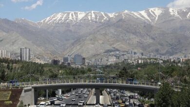 باد به داد تهرانی‌ها رسید؛ هوای پایتخت در آستانه پاکی