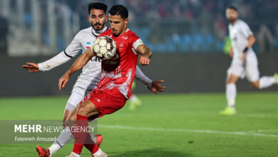 اولین محک پرسپولیس با سرمربی جدید در قلعه با خیبر؛ هدف بزرگ کریم باقری
