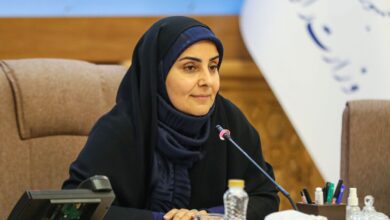 بازدید وزیر راه و شهرسازی از بازار سیف خرمشهر
